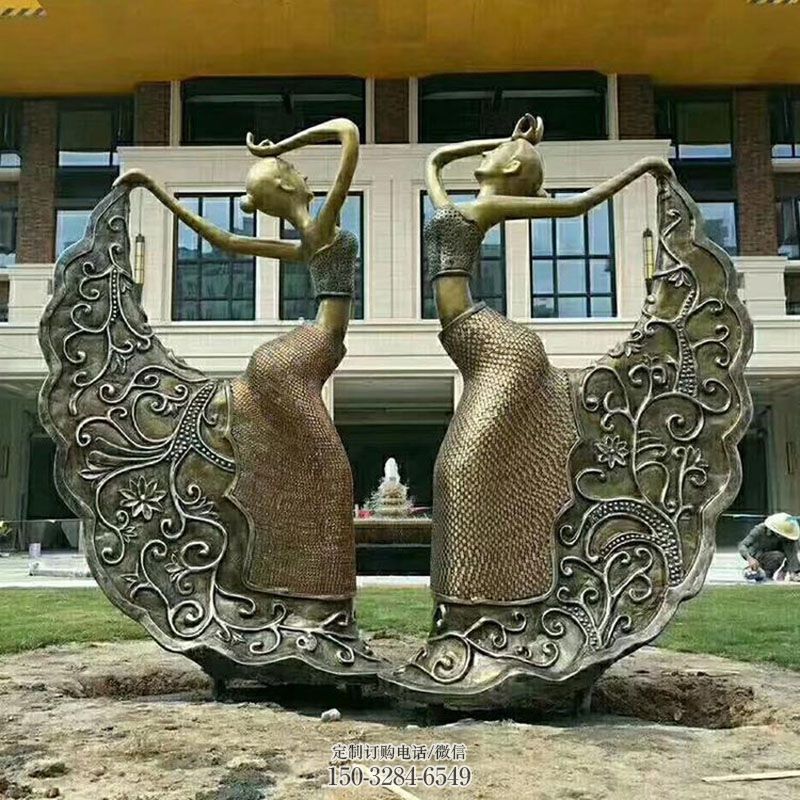 各类蝴蝶精灵雕塑 卡通雕塑工艺服务商 商业卡通蝴蝶雕塑标准