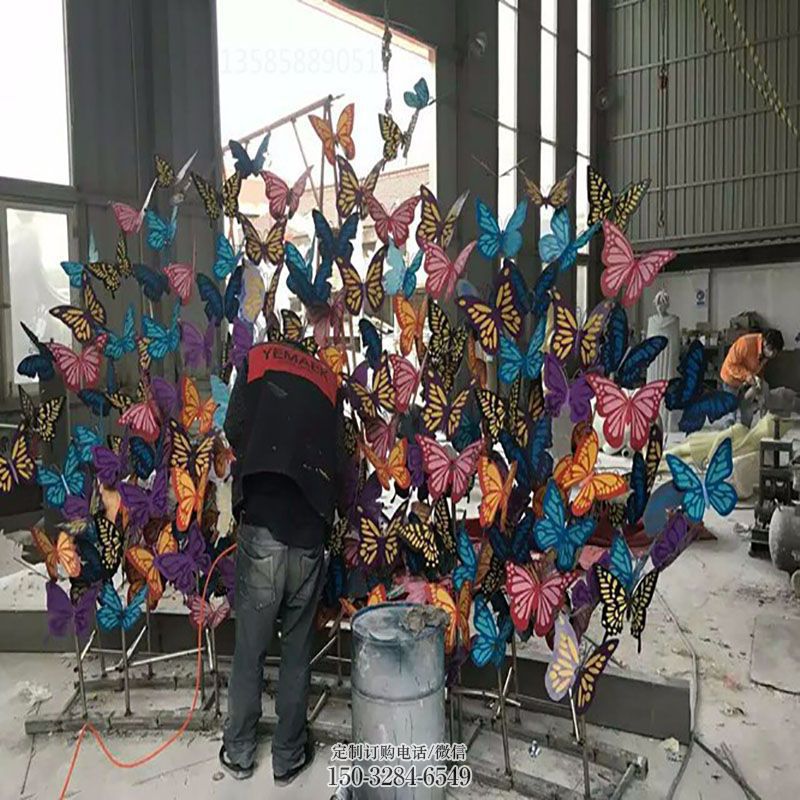 环境蝴蝶群雕塑 园林昆虫雕塑摆件订做 空间群蝴蝶雕塑精品