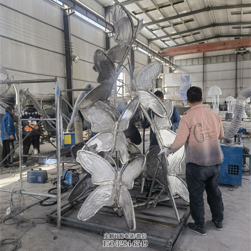 金属抽象蝴蝶群雕塑 各类昆虫雕塑标准 户外群蝴蝶雕塑摆放制作