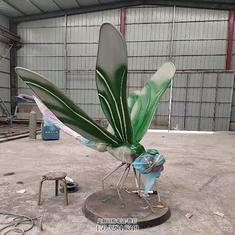 空间蜻蜓雕塑 广场昆虫雕塑供求 园林不锈钢蜻蜓雕塑摆件订做