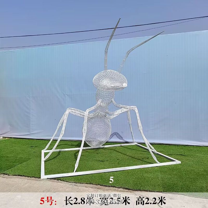 镜面蚂蚁雕塑 园林蚁类雕塑摆件订做 城市广场镂空蚂蚁雕塑提供
