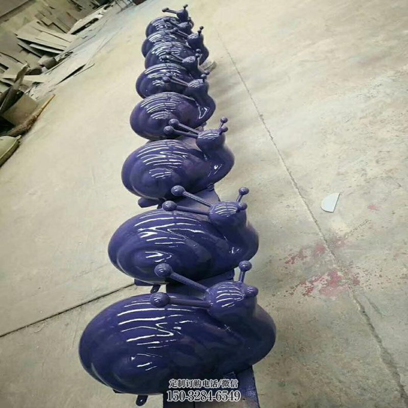 蜗牛雕塑底座 广场昆虫雕塑供求 景观艺术玻璃钢蜗牛雕塑承接